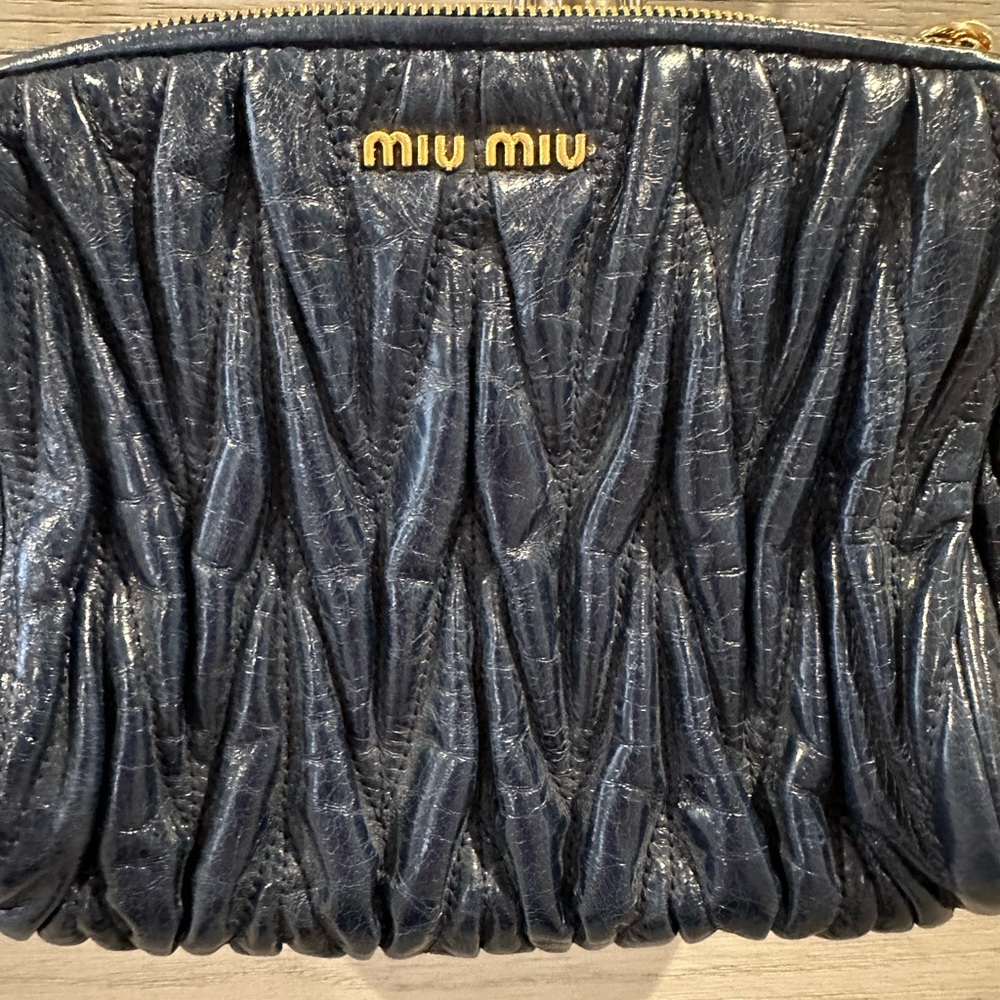 Miu Miu Nappa Matelasse Lux Shoulder - Picture 4 of 8